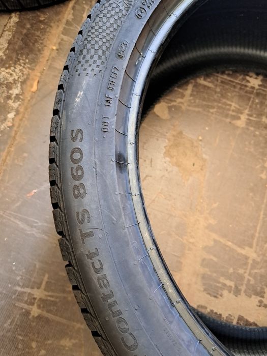 2 anvelope 315/35 R22 Continental