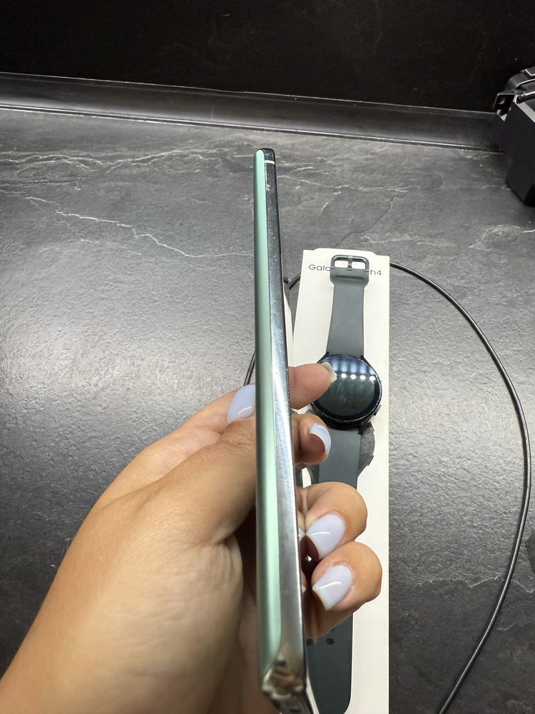 Samsung Galaxy Note 20 5 G + Samsung Galaxy Watch 4