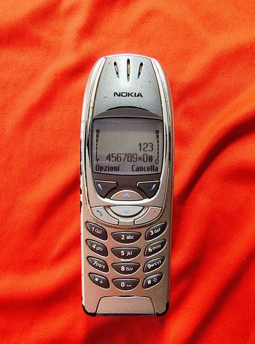 Nokia 6310i  ( decodat,)