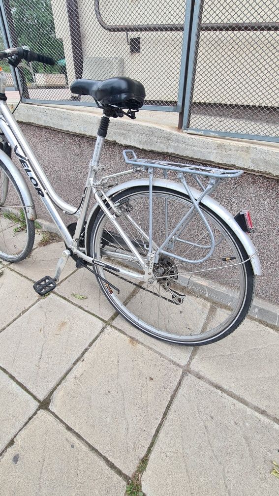 Алуминиев градски велоспед VELOR 28"цола