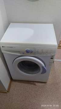 LG Продам стиральную машинку б/У