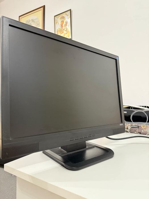 Продавам монитор iiyama ProLite E2202WS – 22”