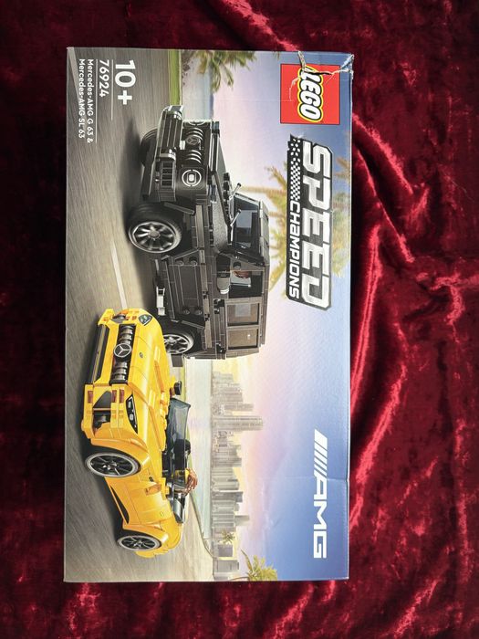Original Lego 76924 cu 2 mașini Mercedes AMG- Sigilat