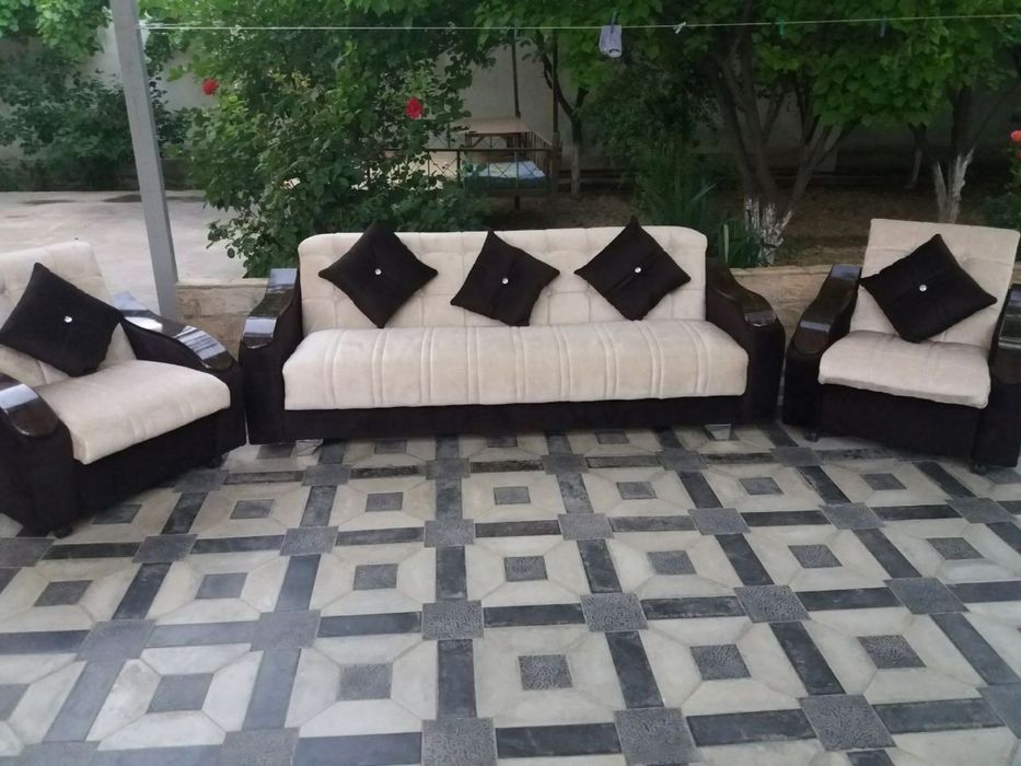 Yumshoq mebellarni tamirlaymiz