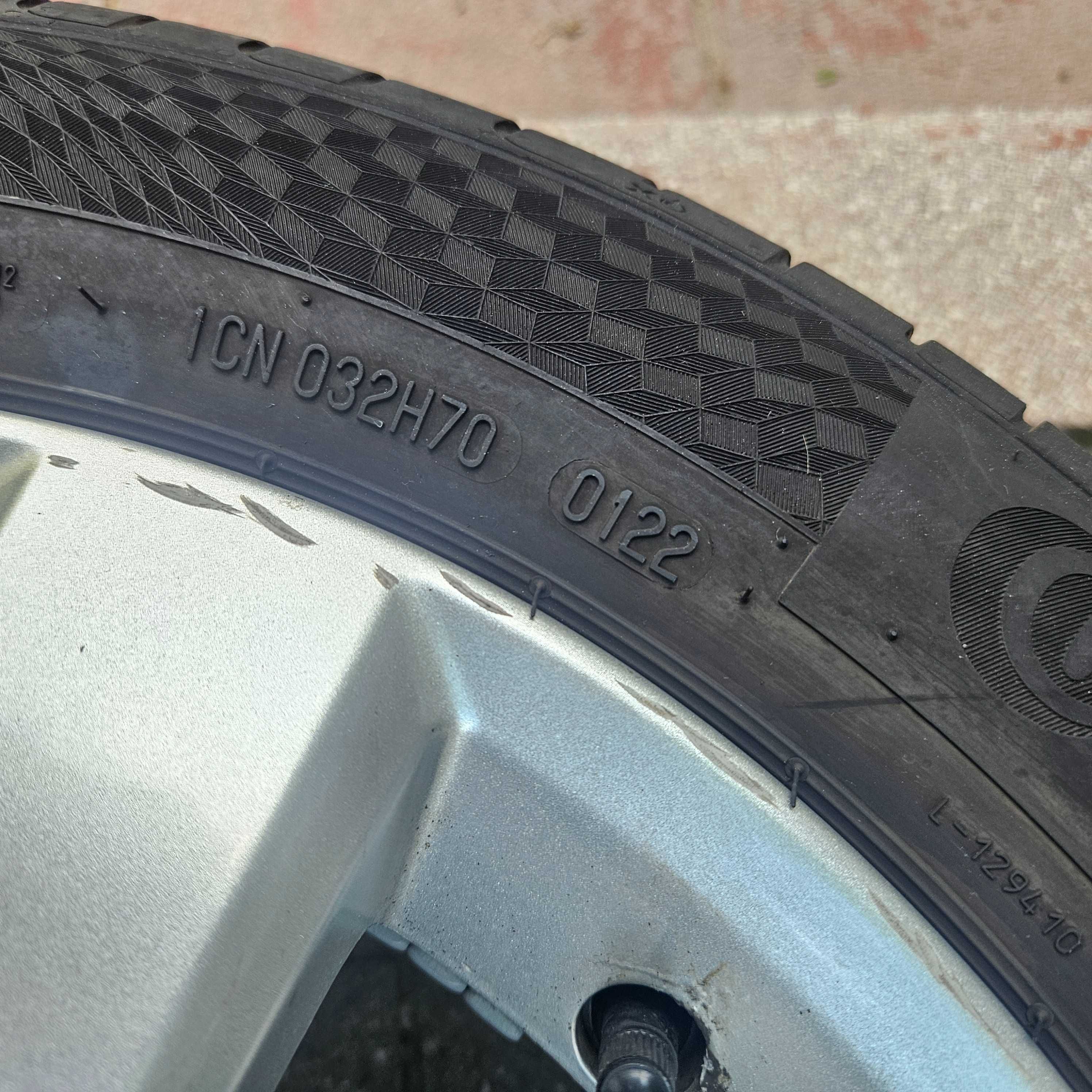 4 лети джанти 15 5x110 Opel 6Jx15H2 с летни гуми 185/60R15 Continental