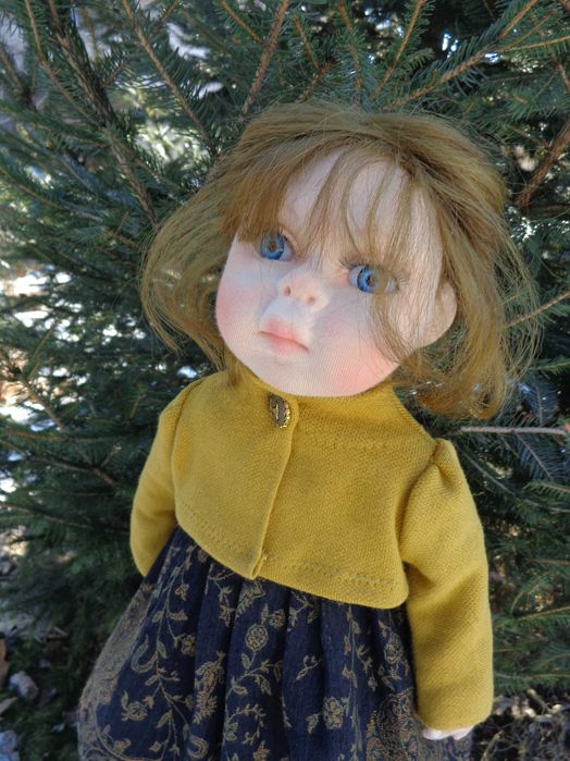 Papusa din lana gen Waldorf