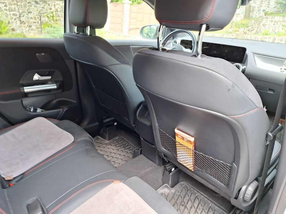 Mercedes Benz GLA 220 D 4MATIC AMG
