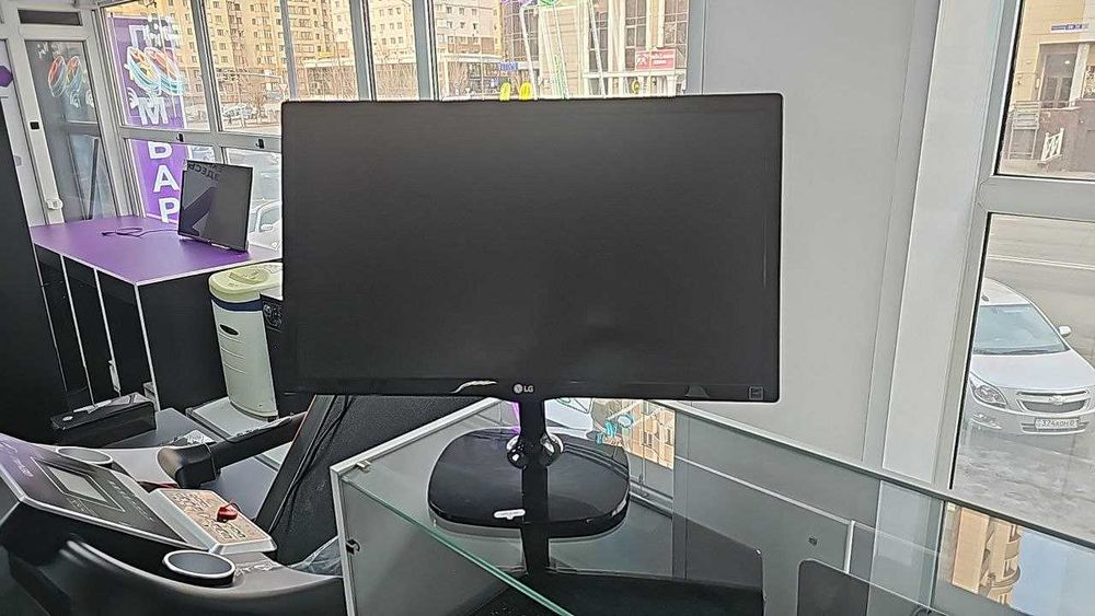 LG 22MP57D — качественный 22-дюймовый IPS-монитор