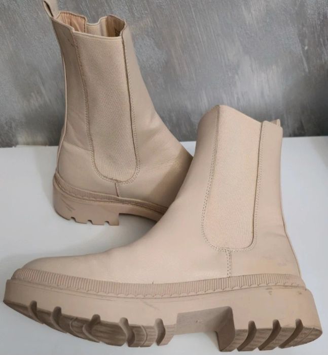 Ghete damă mărimea 38