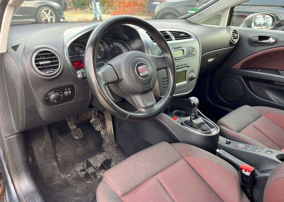 Seat Leon НА ЧАСТИ