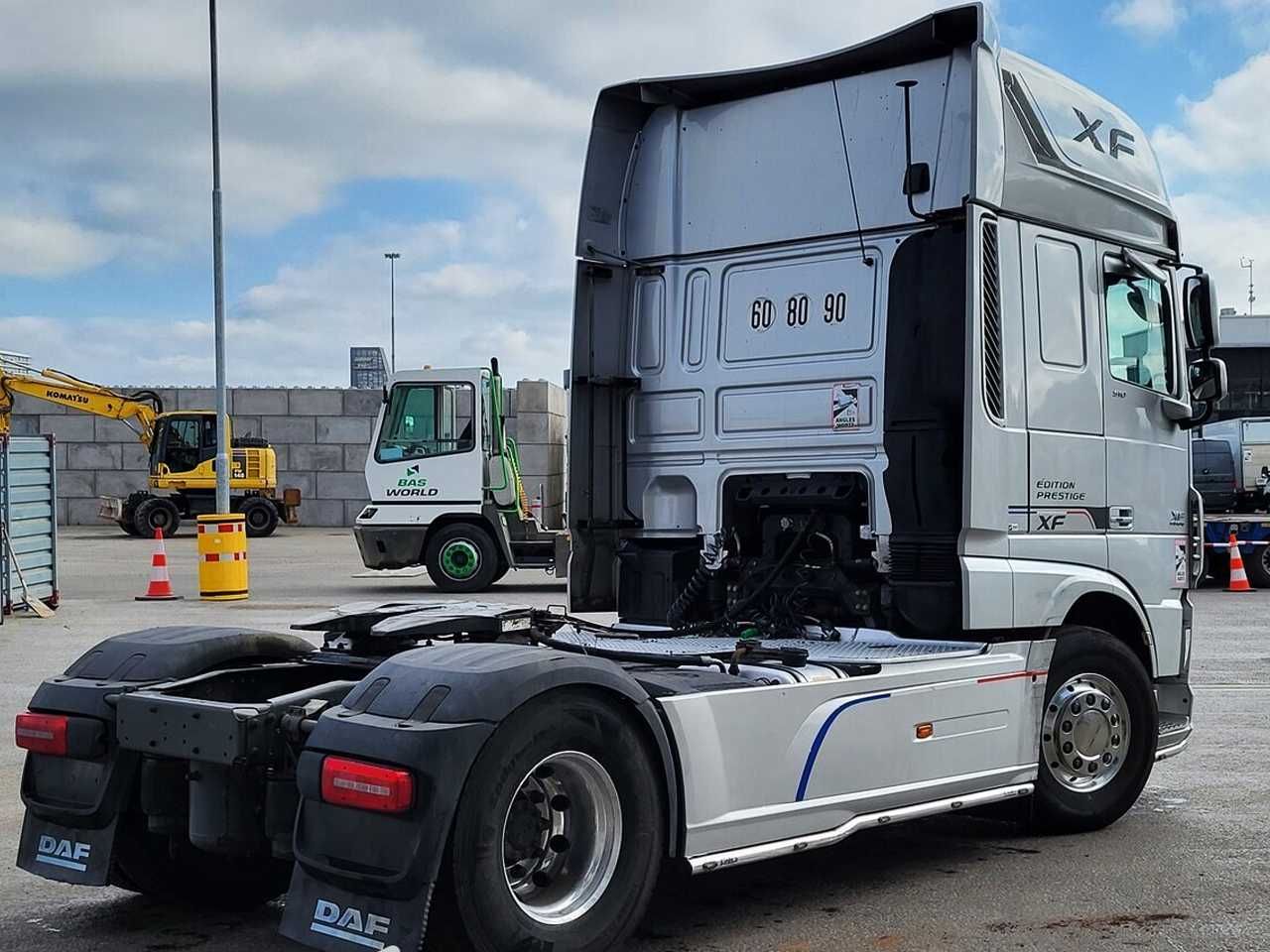 Седельный тягач DAF XF 510 4X2