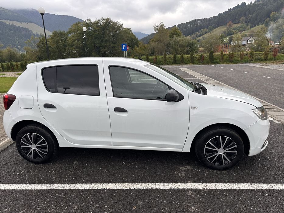 Dacia Sandero An 2020 Motor 1.0 Benzina AC Servo Day Light Start Stop