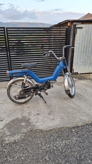 Vând moped piaggio