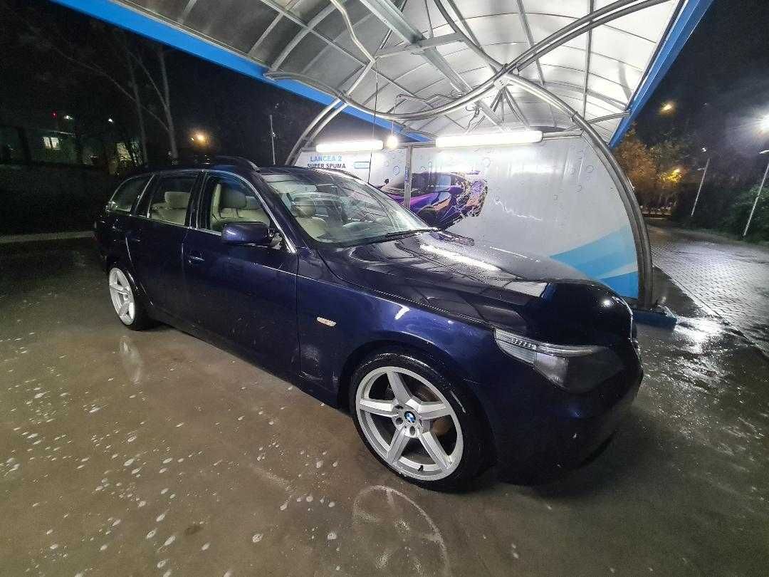BMW E61  530D  AN 2005 218CP BUCURESTI