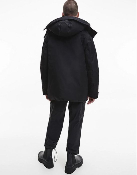 Calvin Klein яке