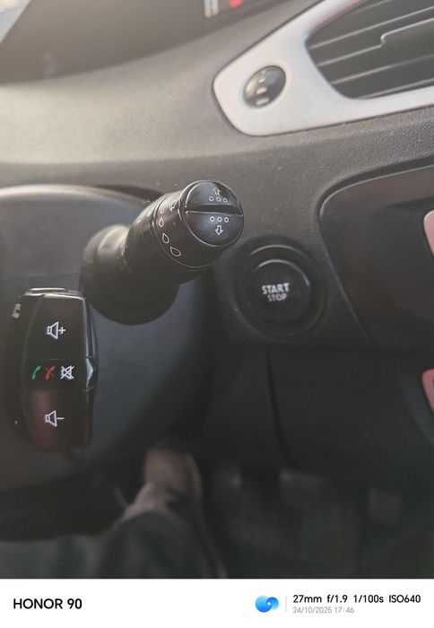 Renault Grand Scenic 3 1, 5dci 7 locuri 2010