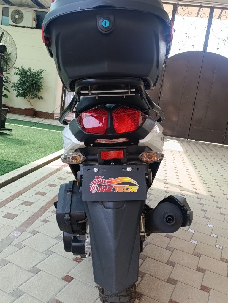 Motosikl benzinda sotiladi