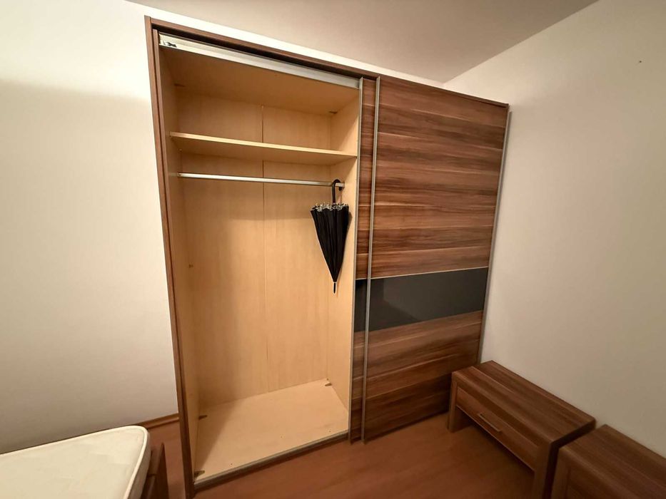 Спален комплект - легло с матрак, гардероб, две нощни шкафчета