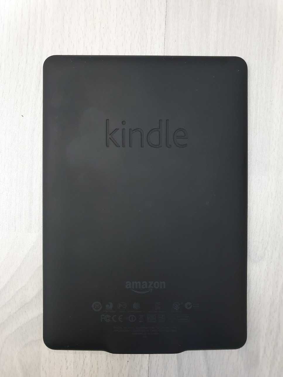 електронна книга Kindle Paperwhite с подсветка