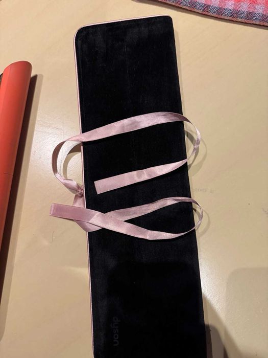 Dyson corrale преса за коса