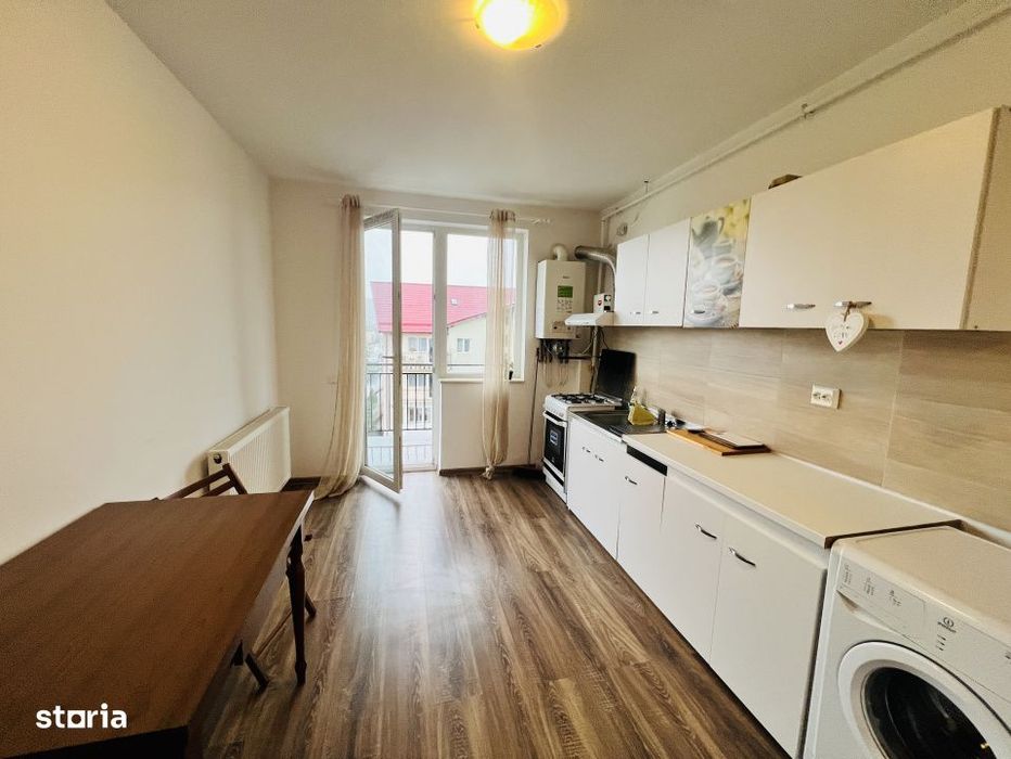 Apartament 2 camere 45 mp, etaj 3 cu parcare inclusa zona Teilor