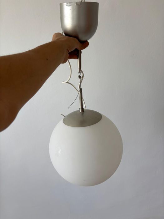Vand lustra tip balon suspedata