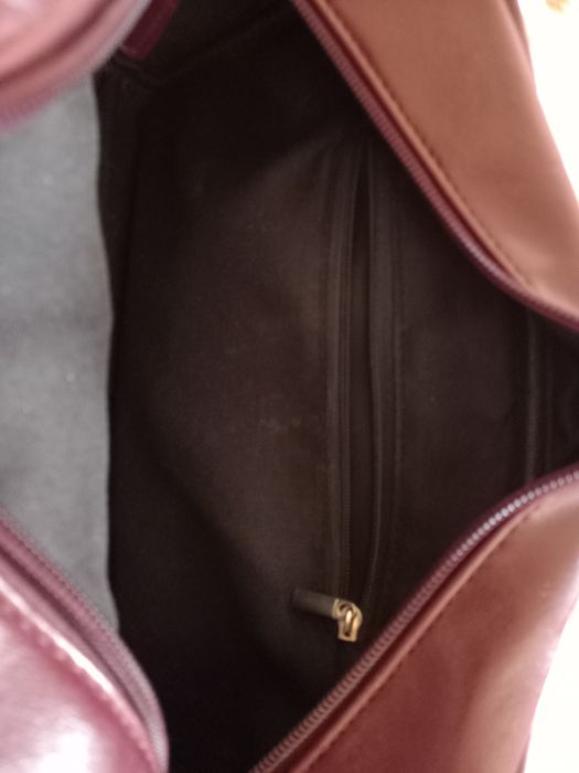 Сумка бордовая..