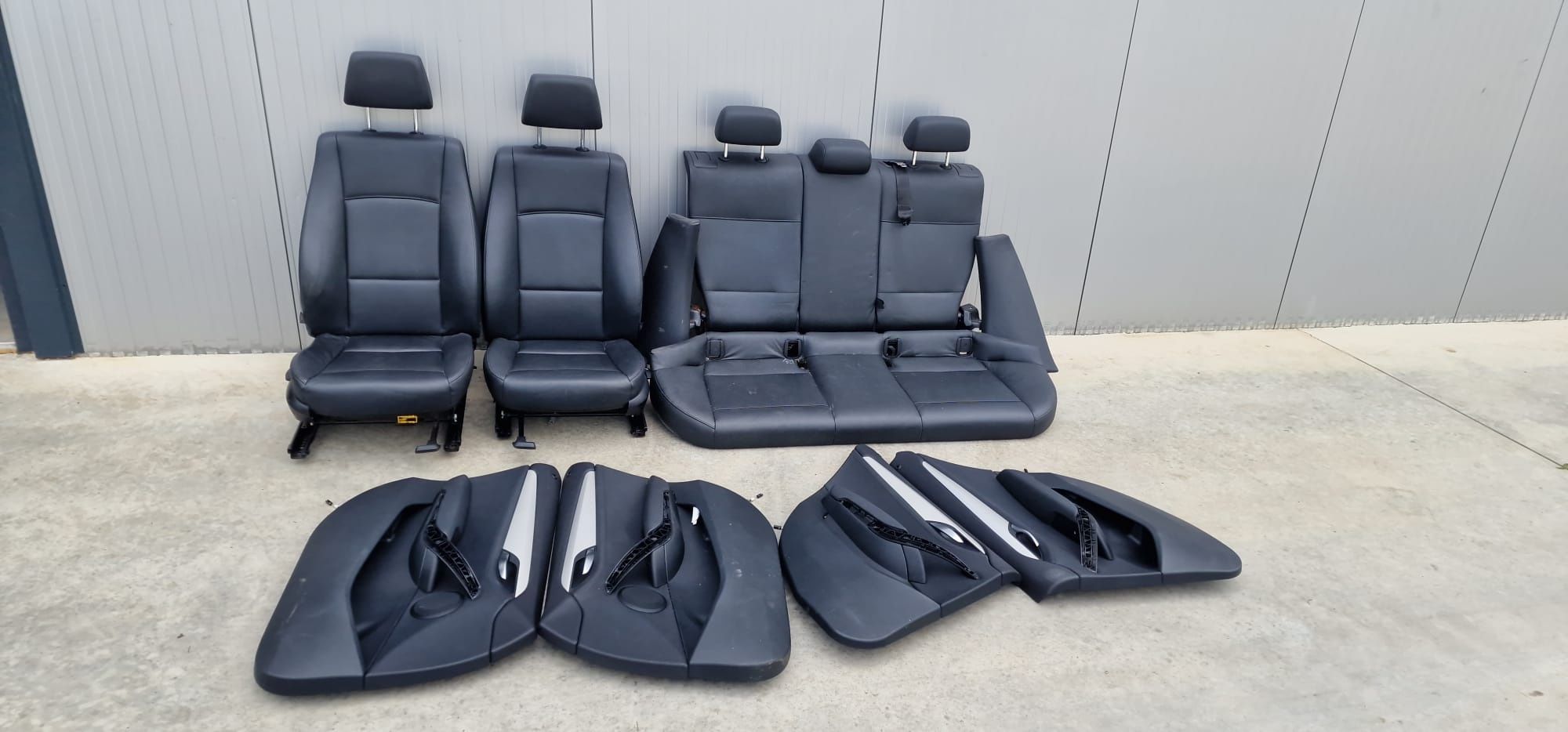 Interior scaune bancheta piele neagră fara incalzire bmw x1 e84