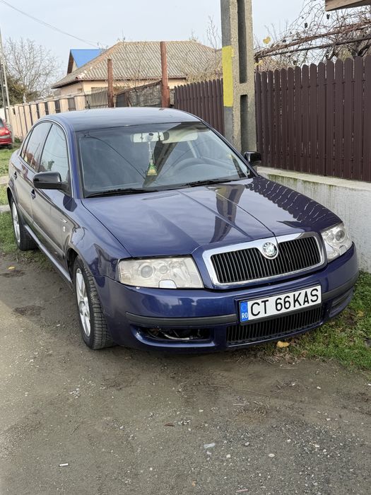 Vand skoda superb 2.0 tdi