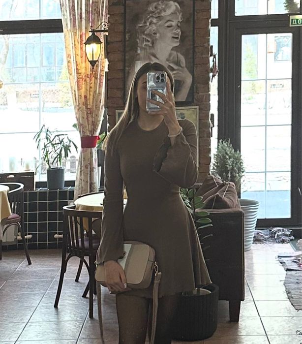 Продам новое платье!