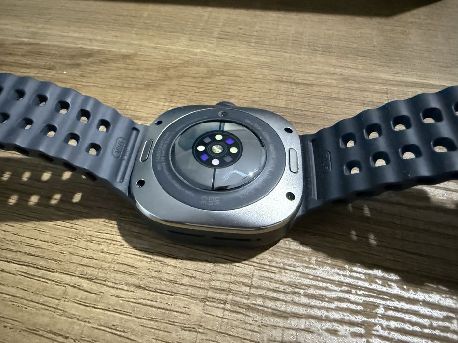 Samsung Galaxy Watch Ultra, 47mm, LTE, Titanium Silver +set 12 bratari