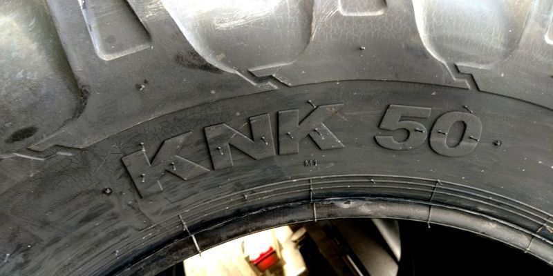 14.9-30 avem si 16.9-30 cauciucuri agricole marca ozka 10 pliuri AXYW