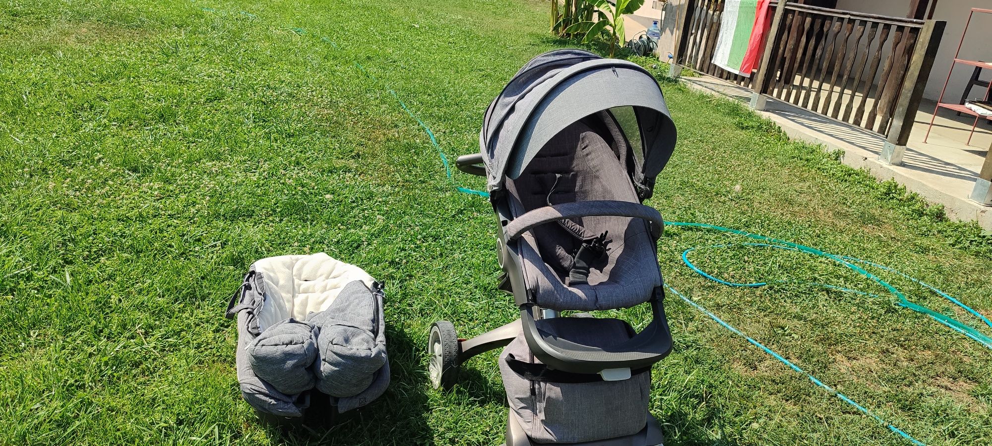 Stokke® Xplory® X + бебешки кош - цвят Modern Grey