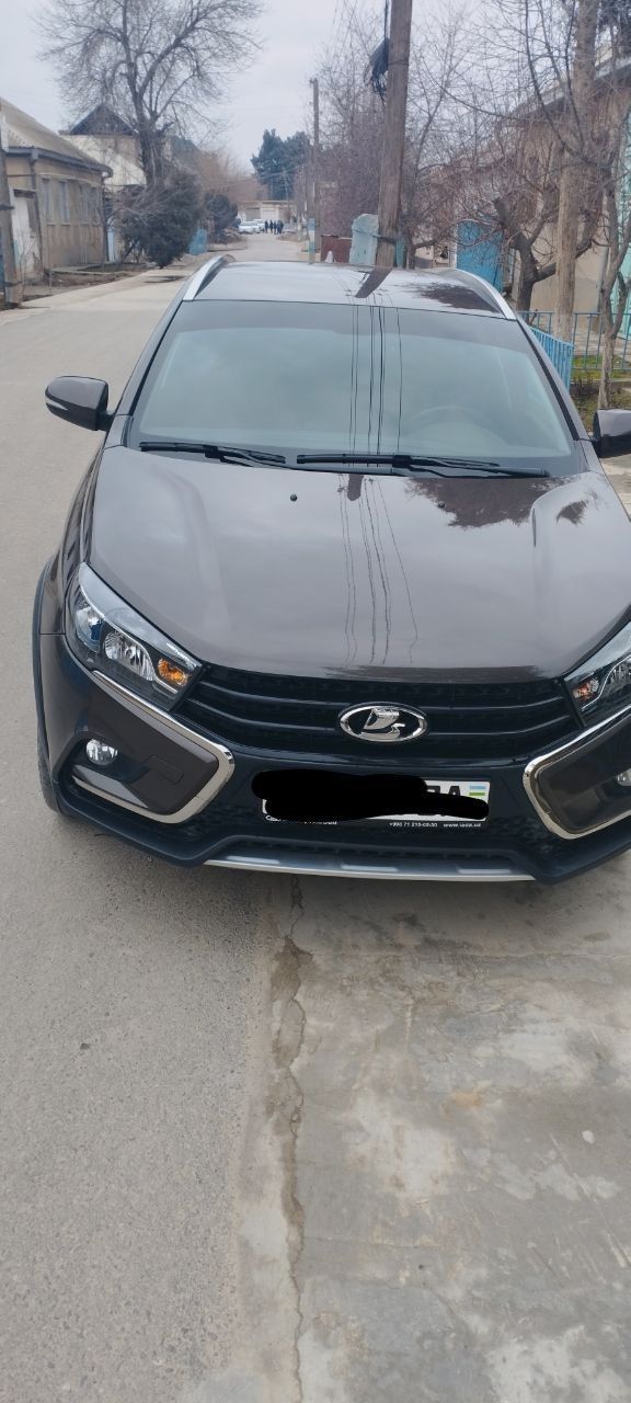 Lada Vesta Sv Cros