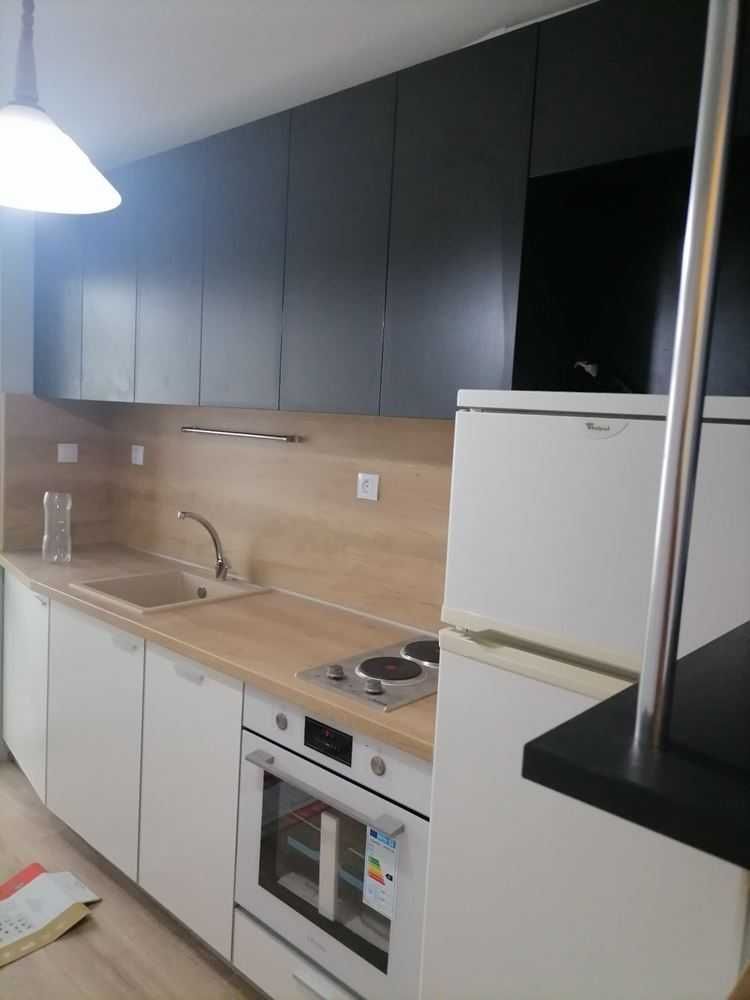 Дава се под наем Двустаен апартамент в Пловдив, Център - 70 кв.м за 331.5 € - Снимка #1
