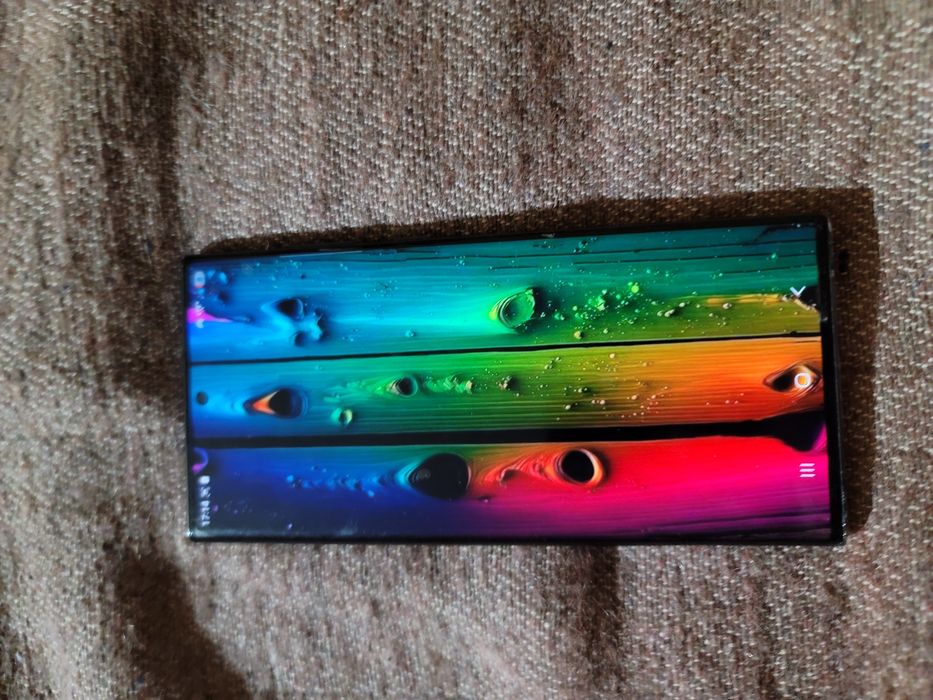 Продам Samsung S 22 Ultra