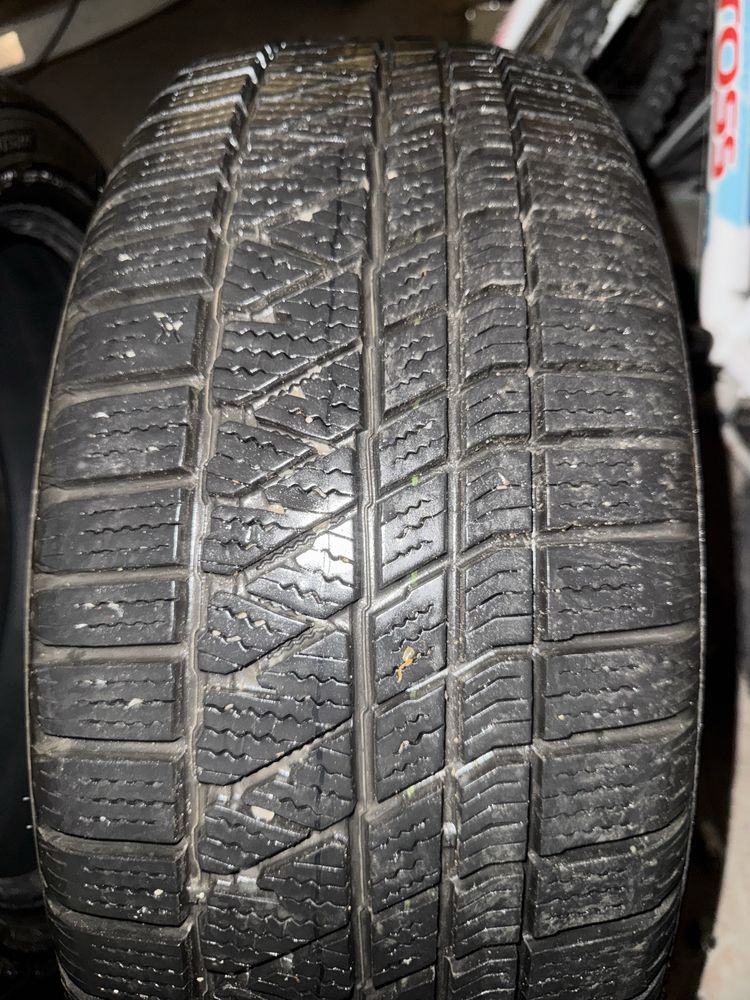 Зимни гуми Kumho wintercraft VS71 SUV 215/50/18