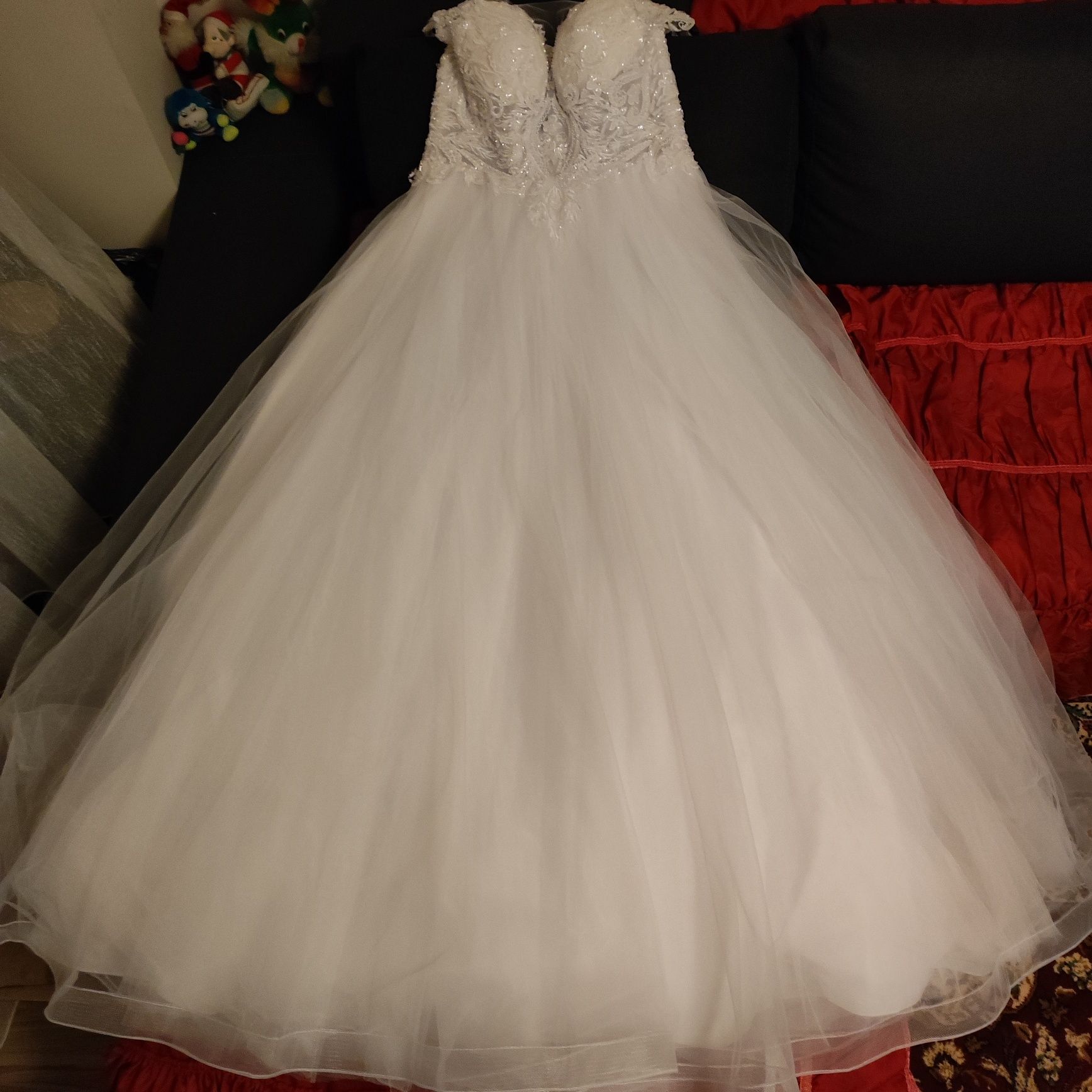 Vând rochie de mireasa stil prințesa