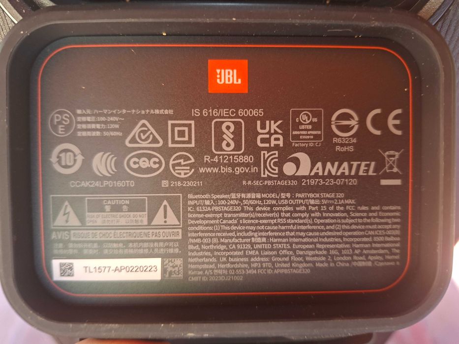 Jbl partybox stage 320