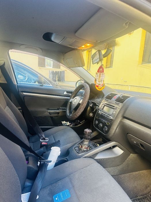 Vând vw jetta 2007
