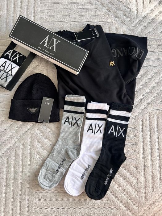 Аранжирахме Блузи и чорапи високо качество