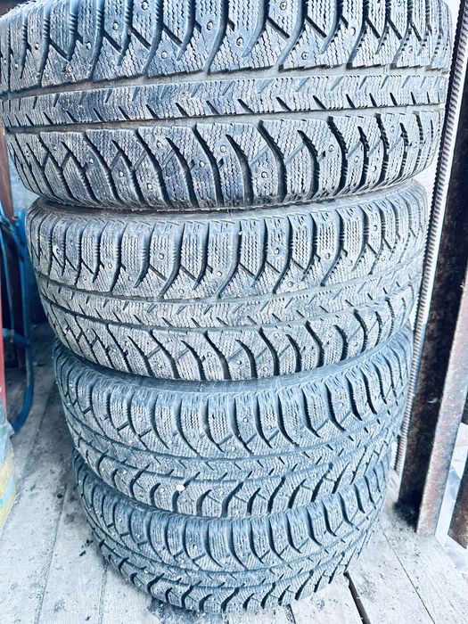 Bridgestone на Toyota Corolla 205/55/R16