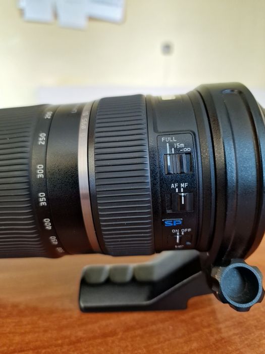 Teleobiectiv Tamron 150-600 mm montură Nikon F