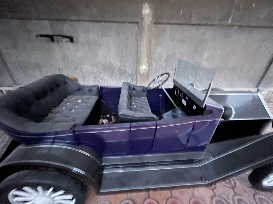 Устойчивая конструкция муляж авто