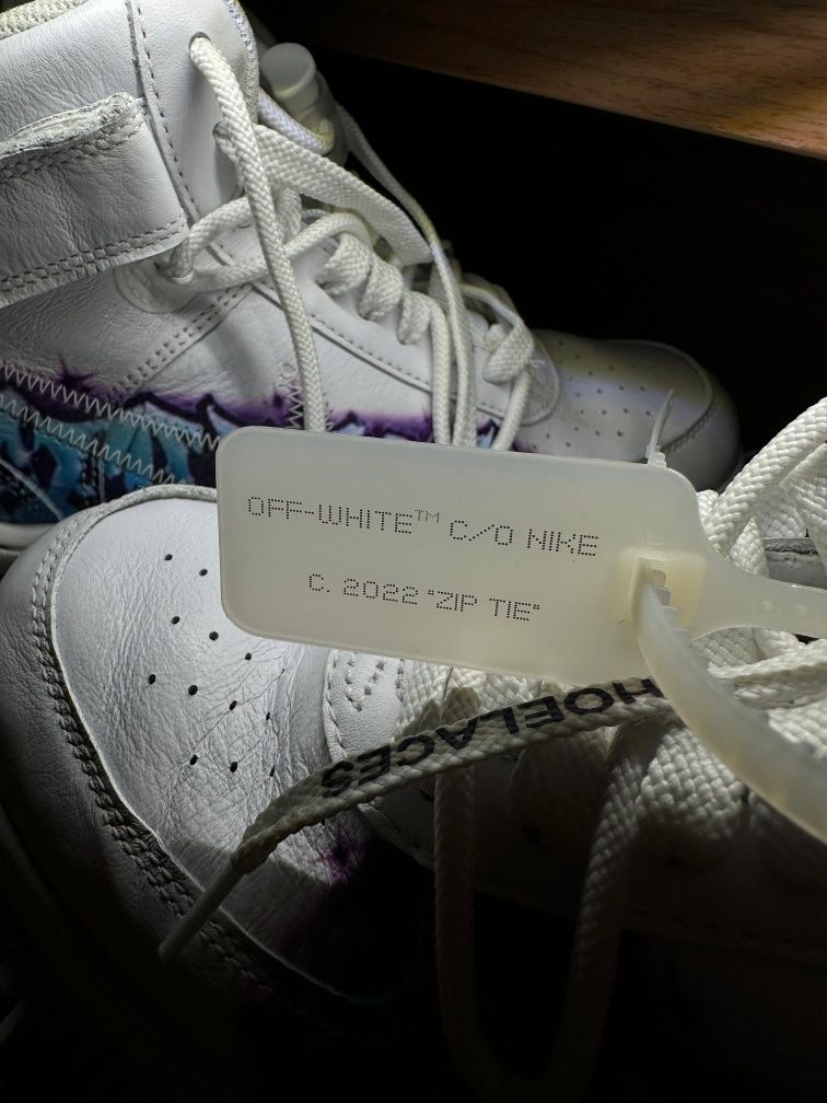 Vand Nike Air Force 1 mid OFF White Graffiti