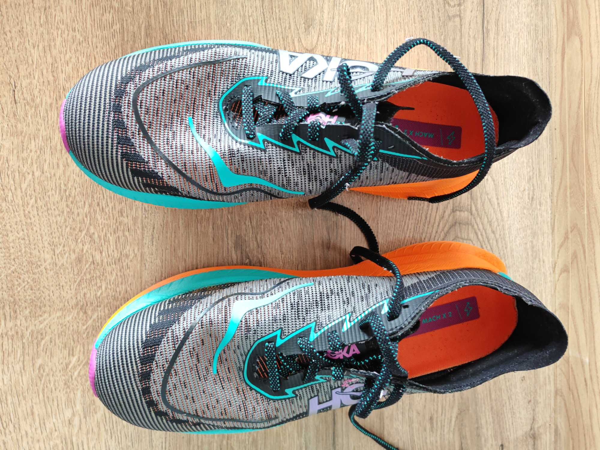 Обуви за бягане: Hoka Mach X2, Saucony endorphin speed 4, mizuno vista
