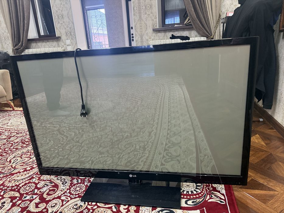 Продам б/у телевизор