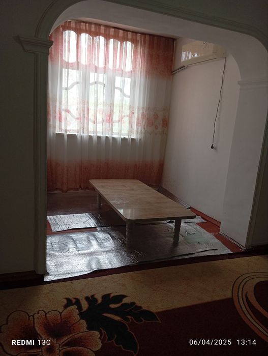 Samarqand 8mart Timur shox toʻyxonani oldida 3xona,2етащ