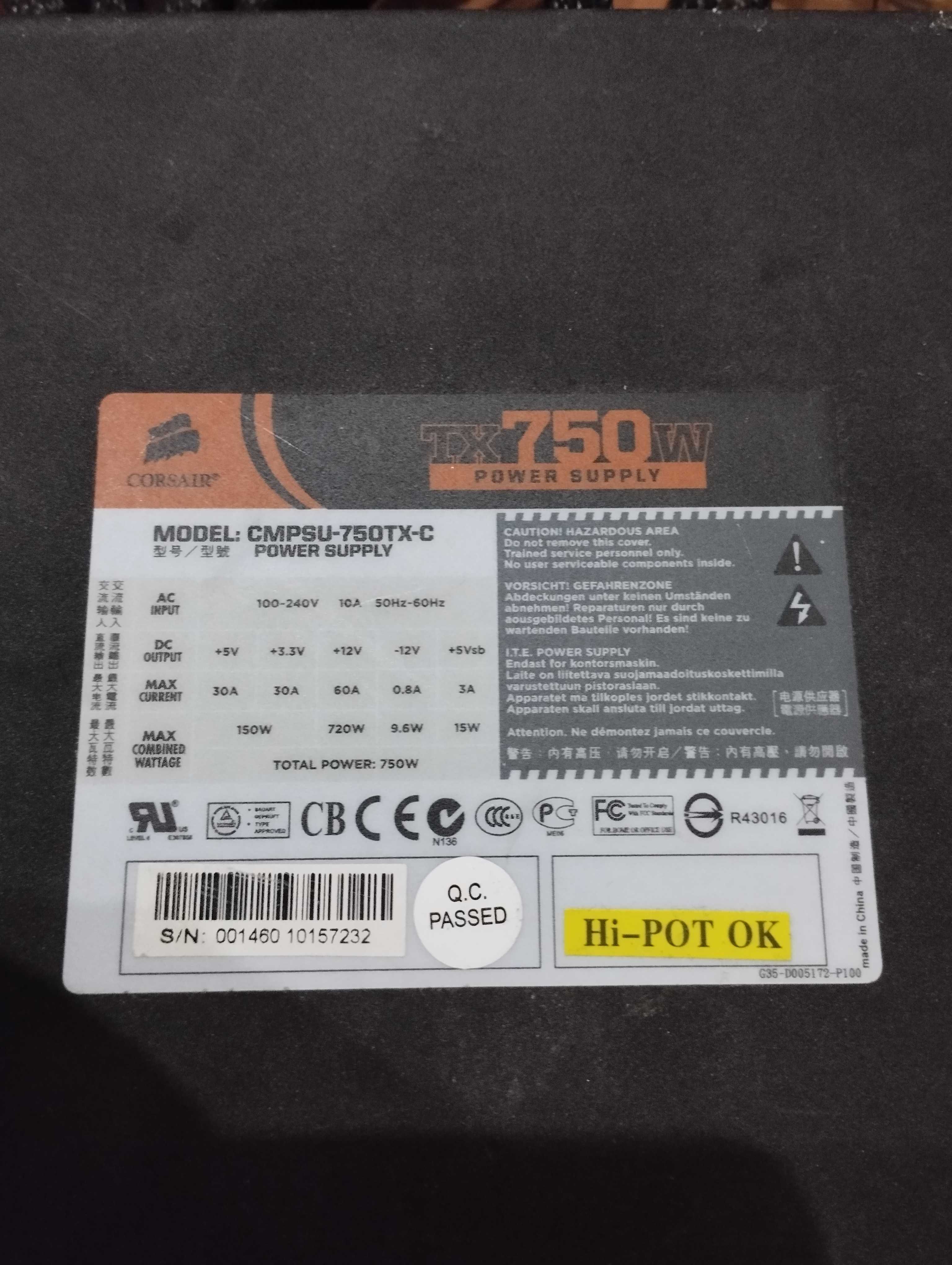 Sursa de alimentare Corsair 750 Watt