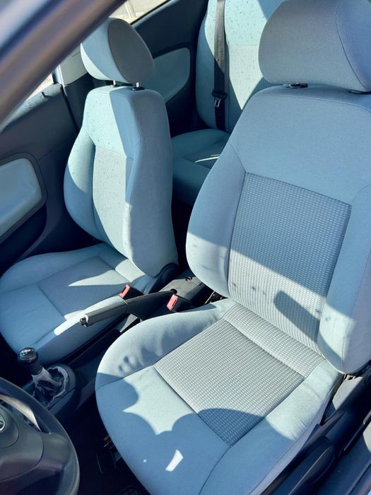 Seat Ibiza - An fabricație 2002